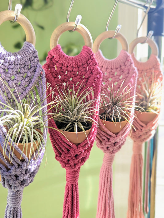 Macramé Flat Back Hanger