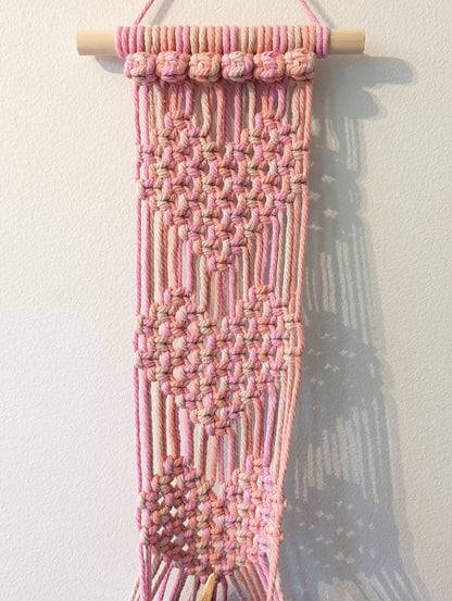 Macramé 3 Hearts Hanger