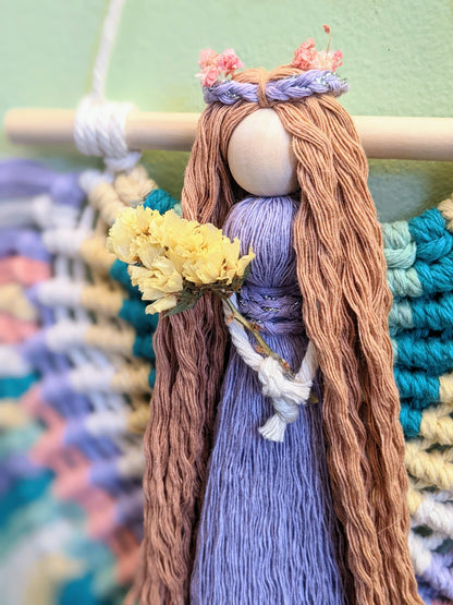 Macramé Angel Doll With Wings Hanger