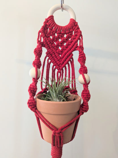 Macramé Flat Back Hanger with Stone