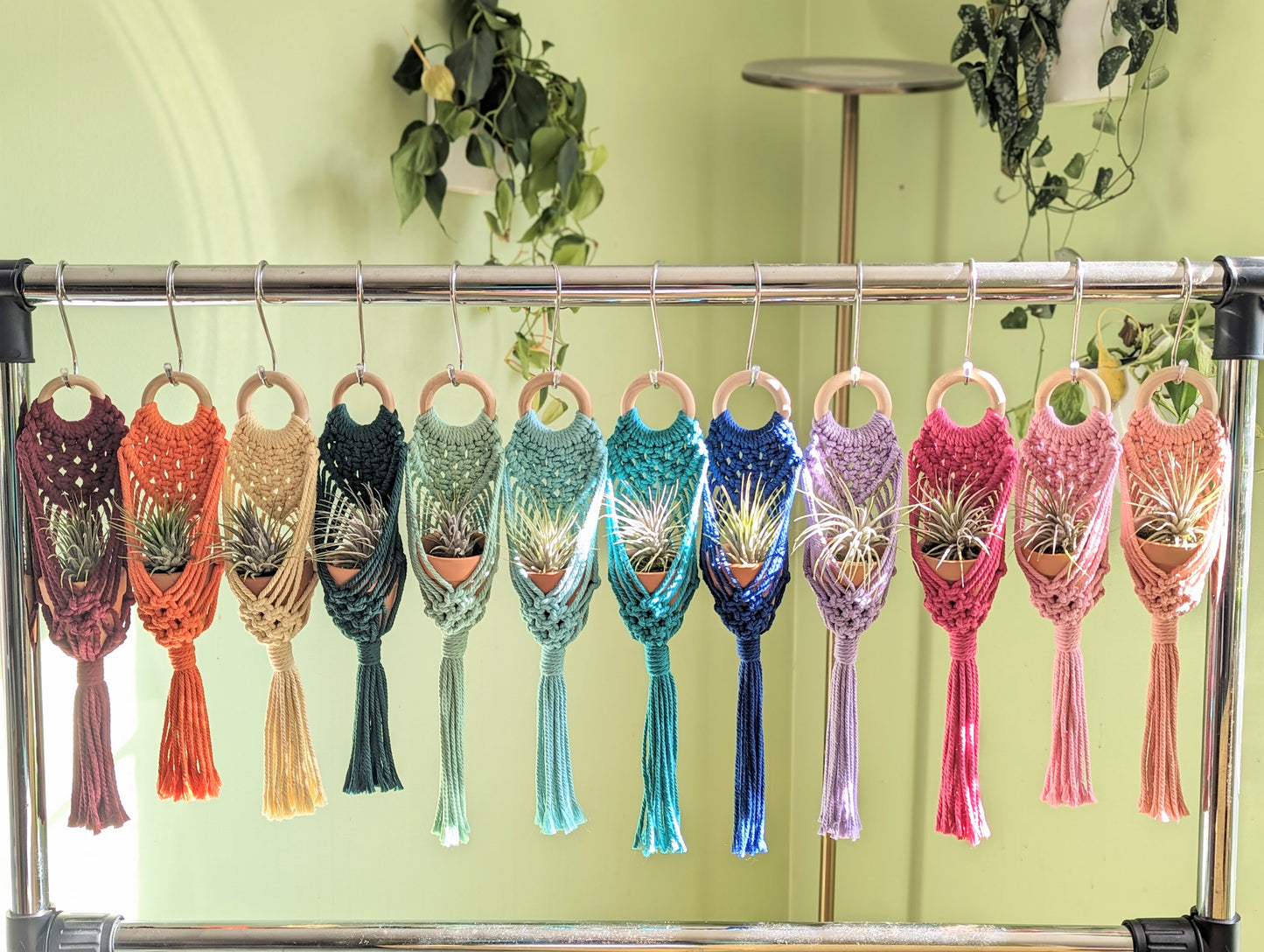 Macramé Flat Back Hanger