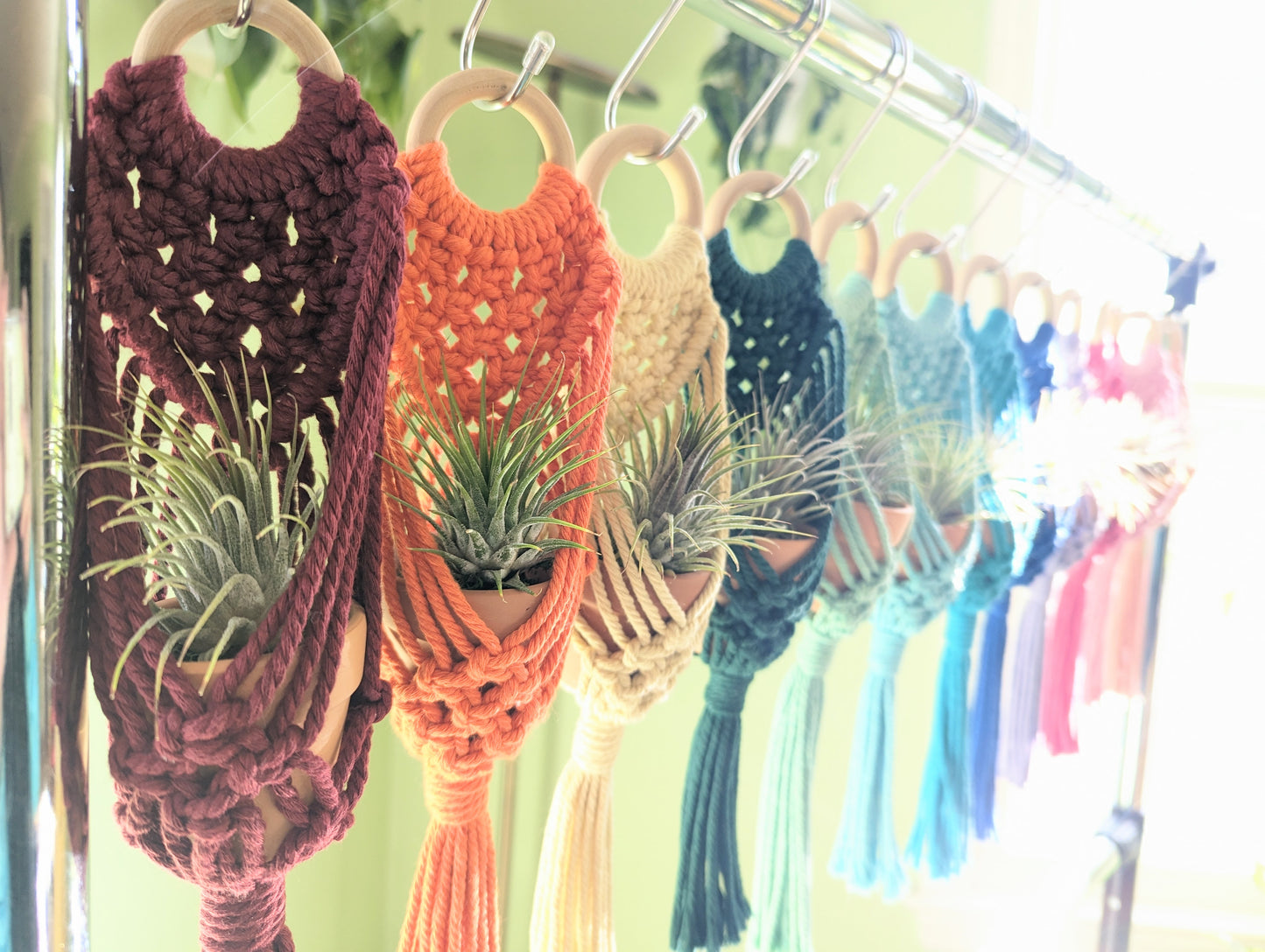 Macramé Flat Back Hanger