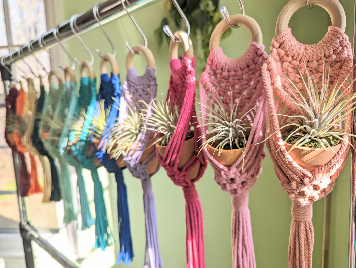 Macramé Flat Back Hanger